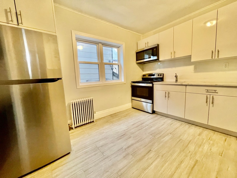 Photo - 230 Main St (Eastchester, NY)