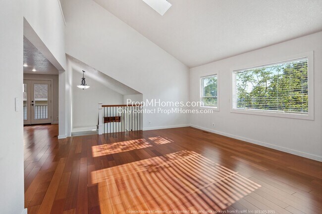 Foto del edificio - Three Bedroom Gem with Bonus Room in Oak Creek Oasis! DEPOSIT SPECIAL