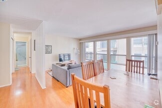 Building Photo - 3815 Harrison St