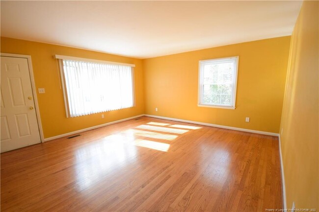Building Photo - 3426 Rogers Dr