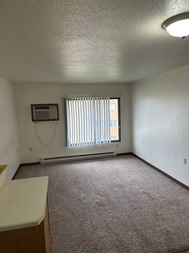 Building Photo - Collective Apartments in North Fargo