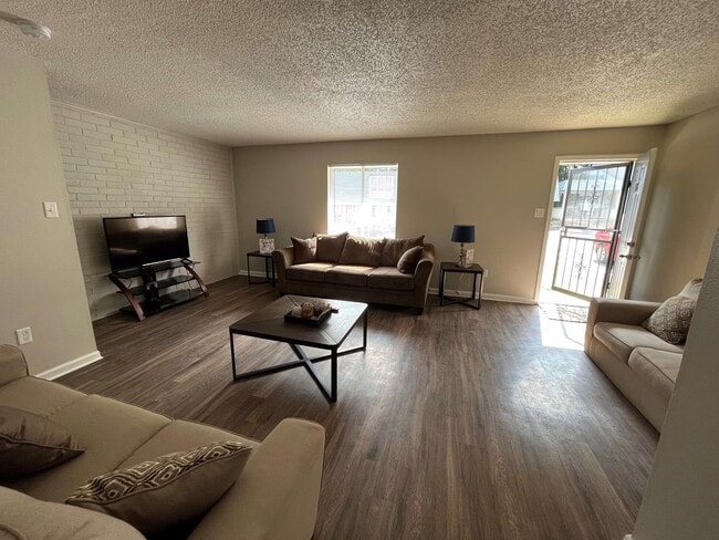 Foto del interior - Wilson Crossing Townhomes: Your Spacious, Two-Story Home in Whitehaven, Memphis!