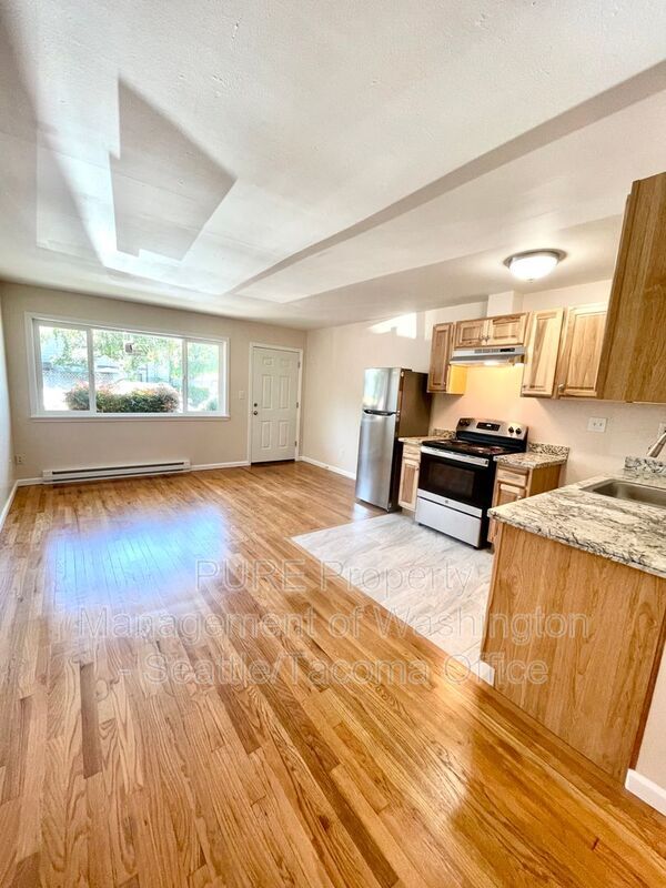 Building Photo - 1556 NW 51st St