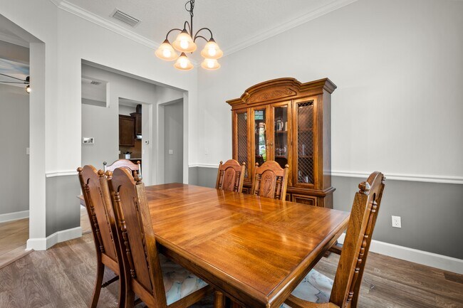 Foto del edificio - 1042 Southern Hills Dr