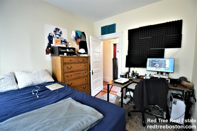 Foto del edificio - 67 Washburn Ave