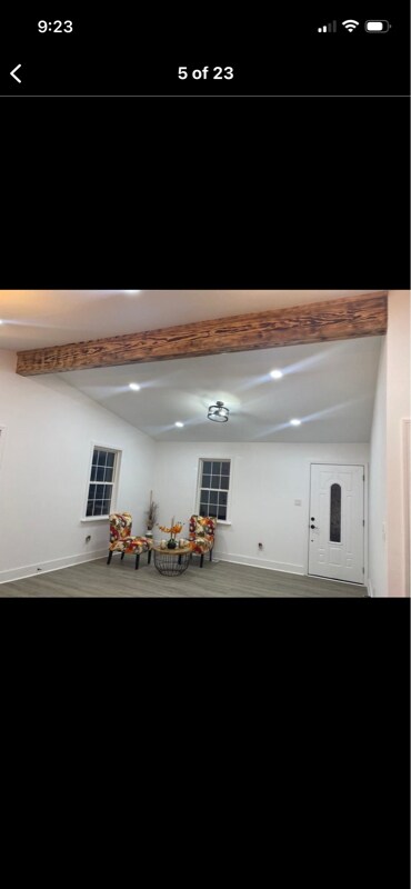 Foto del edificio - 203 Mill Creek Rd