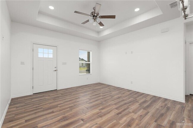 Foto del edificio - 1809 Hope Dr