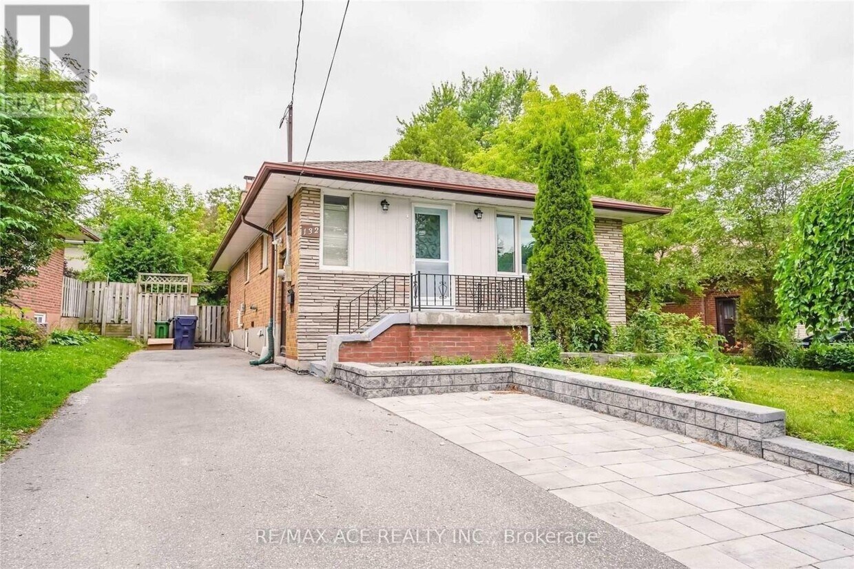 Primary Photo - 132 Janray Dr