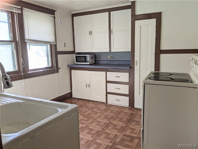 Foto del edificio - 4036 Bailey Ave