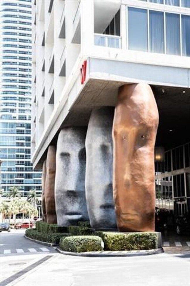 Foto del edificio - 495 Brickell Ave