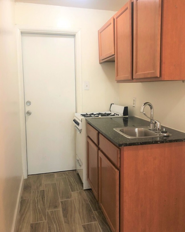 Foto del edificio - 829 N 4th Ave