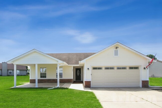 Building Photo - 927 Delegate Dr