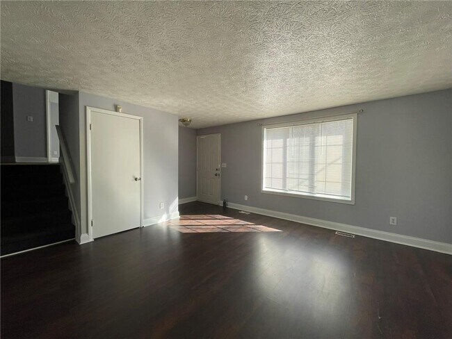 Foto del edificio - 1001 Traymore Dr