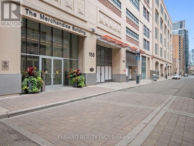 Building Photo - 155-155 Dalhousie St