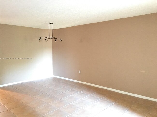 Building Photo - 15731 SW 137th Ave