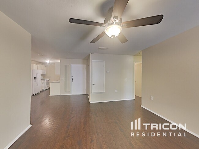 Building Photo - 111 Meadow Lark Converse TX