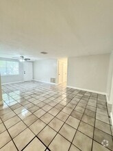 Building Photo - 3524 Hoover Dr
