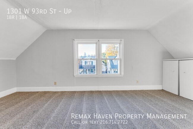 Building Photo - 1301 W 93rd St UP, Cleveland - Spacious 1 ...