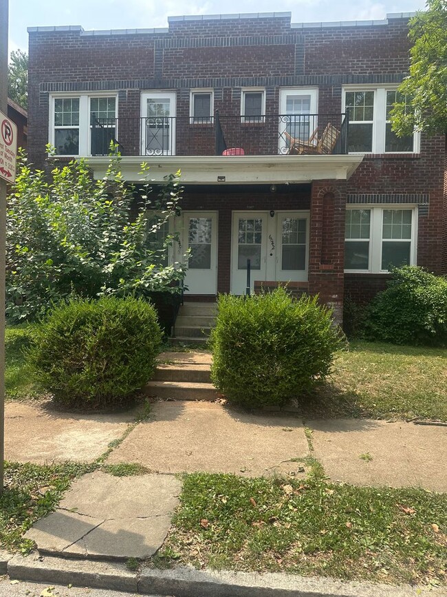 Building Photo - 6040 Southwest Ave