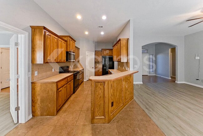 Building Photo - 12784 SE 21st Ct