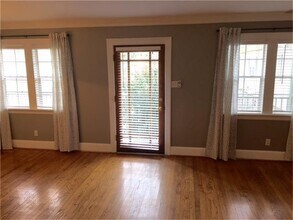 Building Photo - 1603 Heights Blvd
