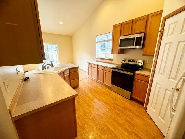 Foto del edificio - One story home in Suquamish.