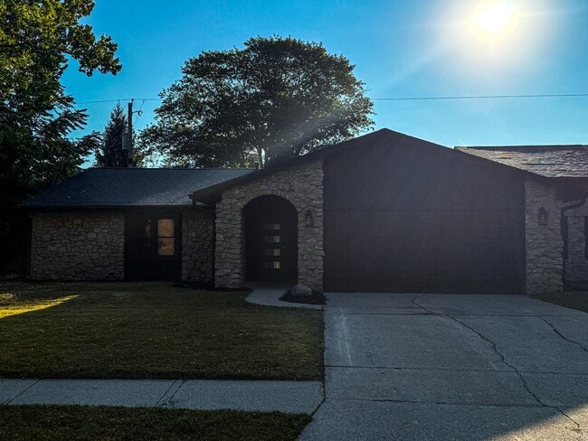 Foto del edificio - Completely renovated 4 bedroom home in Halteman