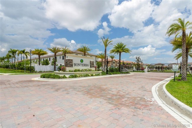 Building Photo - 9228 W 33rd Way