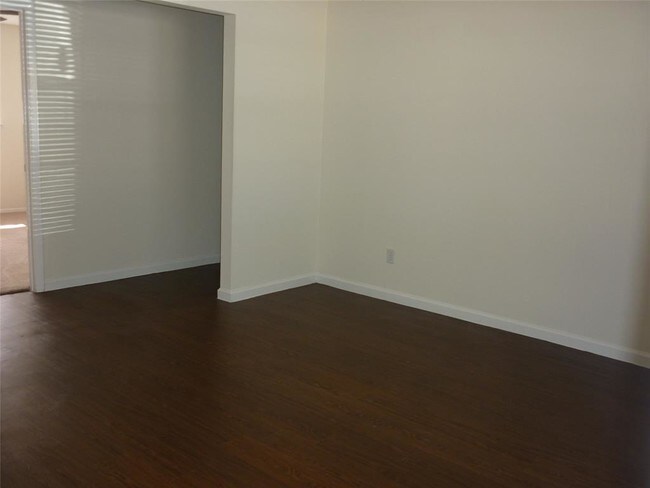 Building Photo - 1412 S Beauregard St