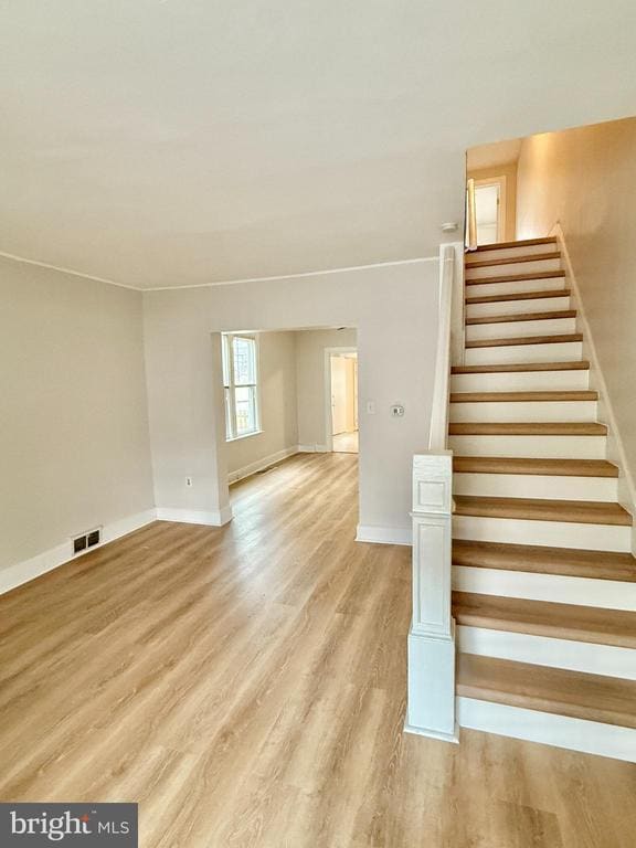 Building Photo - 1235 Maple St