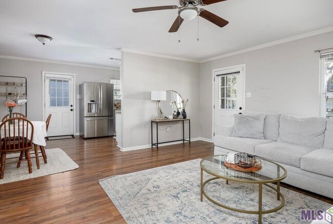 Foto del edificio - 8723 Aspen Ct