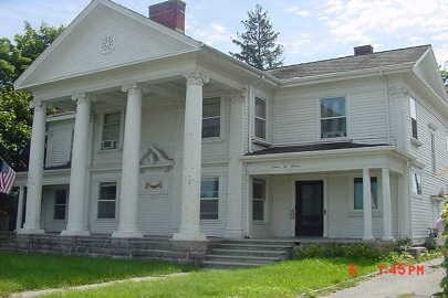 Primary Photo - 109 E Washington St