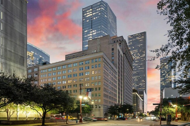 Foto del edificio - 1120 Texas Ave