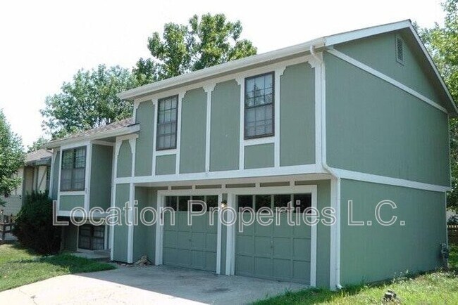 Building Photo - 3209 W 24th Terrace