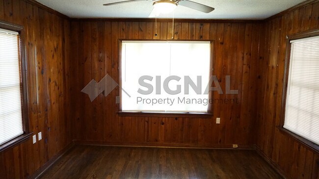Foto del edificio - 825 25th St SW