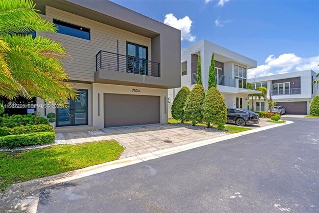 Foto del edificio - 7534 NW 98th Ave