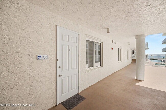 Foto del edificio - 601 N Miramar Ave