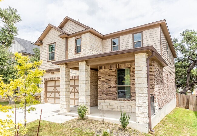 Foto del edificio - 8026 San Mirienda