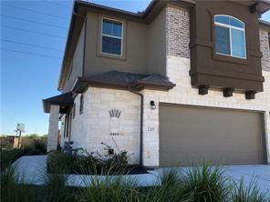 Building Photo - 2880 Donnell Dr