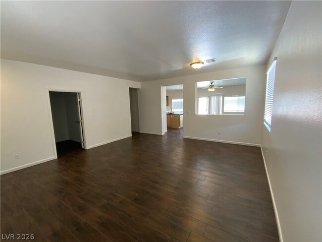 Building Photo - 5819 Badlands Ln