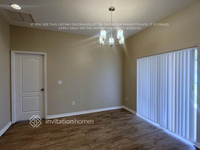Foto del edificio - 1231 Running Oak Ln