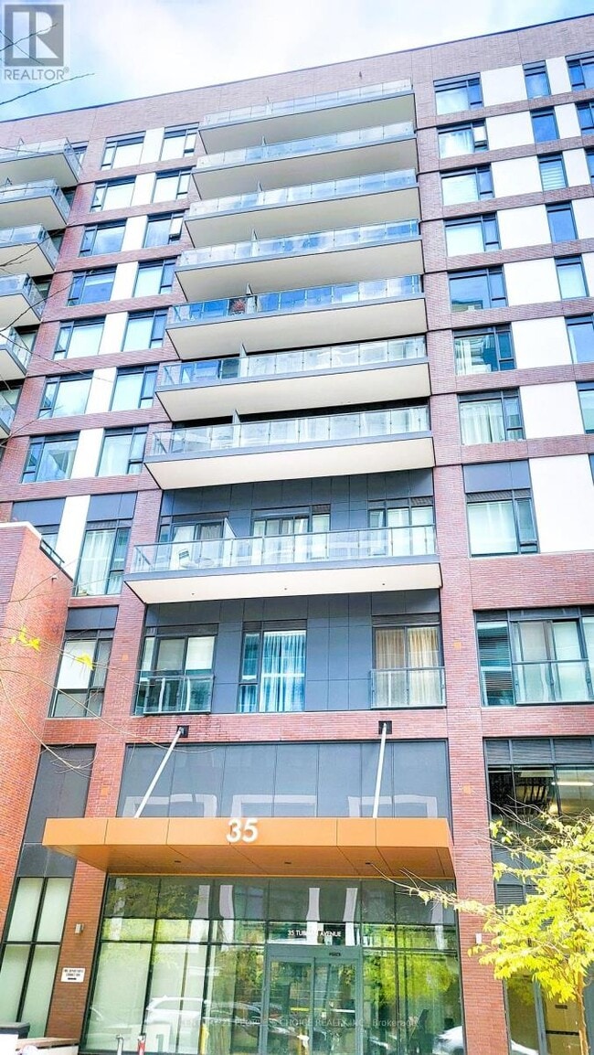 Building Photo - 35 Tubman Ave