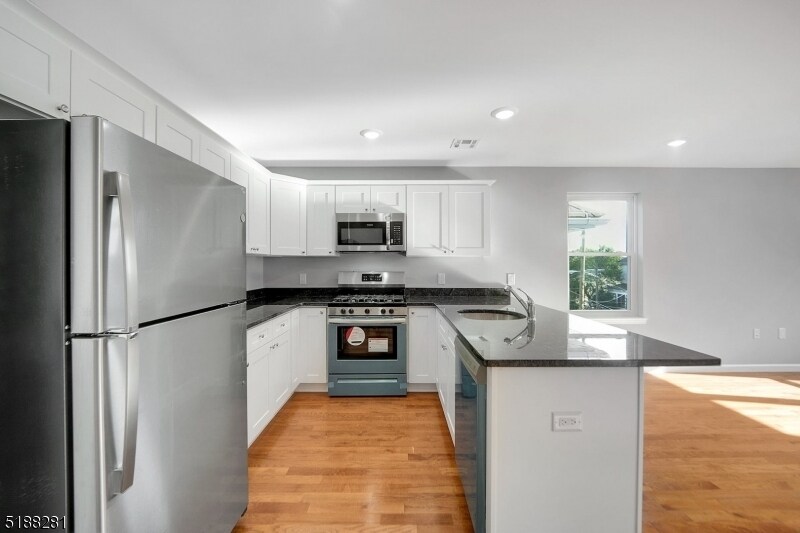 Primary Photo - 12 Whittier Pl