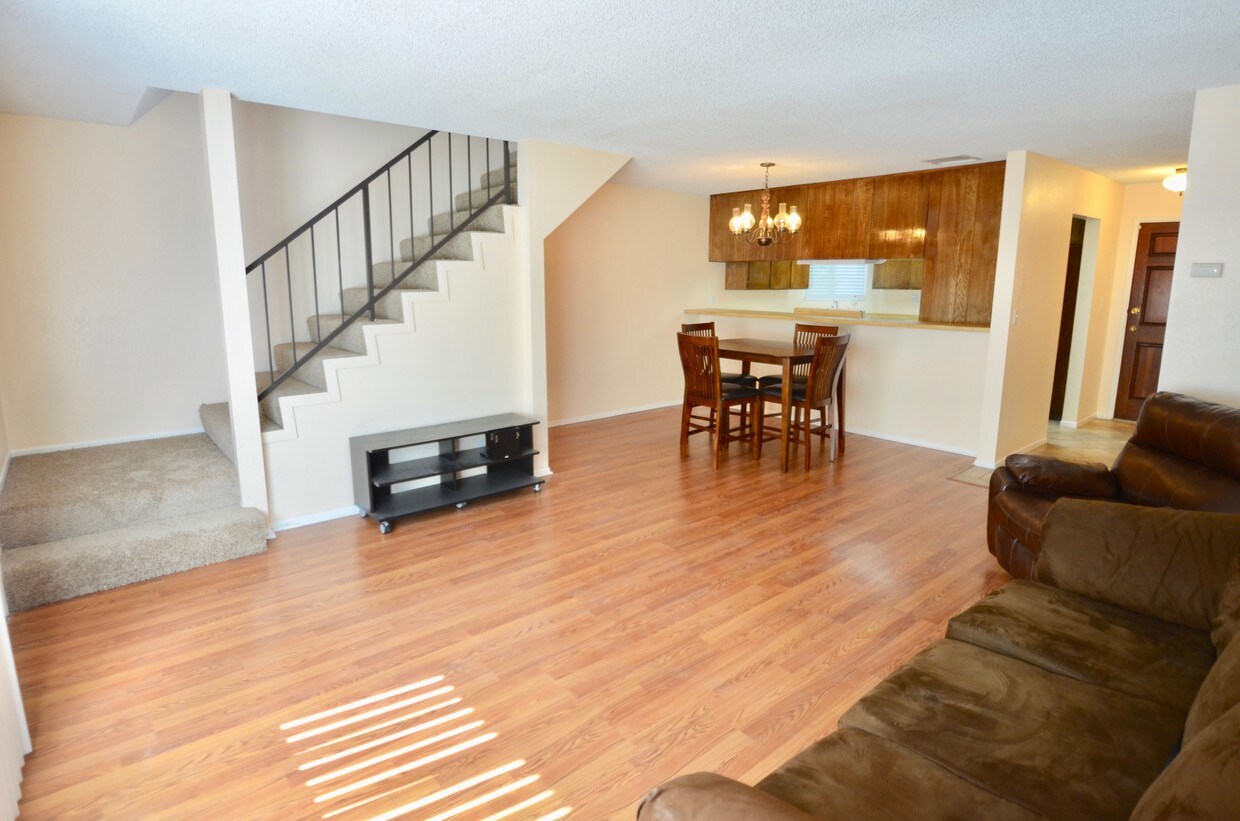 3129 Marine Ave, Gardena, CA 90249 Townhome Rentals in Gardena CA