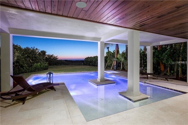 Building Photo - 6855 Gulf of Mexico Dr