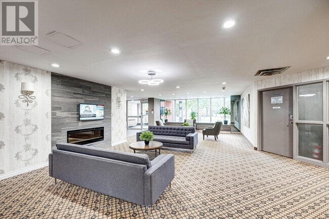 Building Photo - 11753 Sheppard Ave E