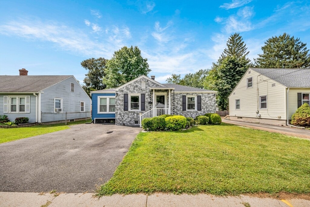 Primary Photo - 134 Ellsworth Ave