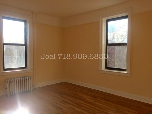 Primary Photo - 3286 33rd St