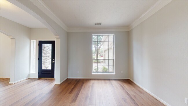 Building Photo - 14207 Begonia Estates Ct