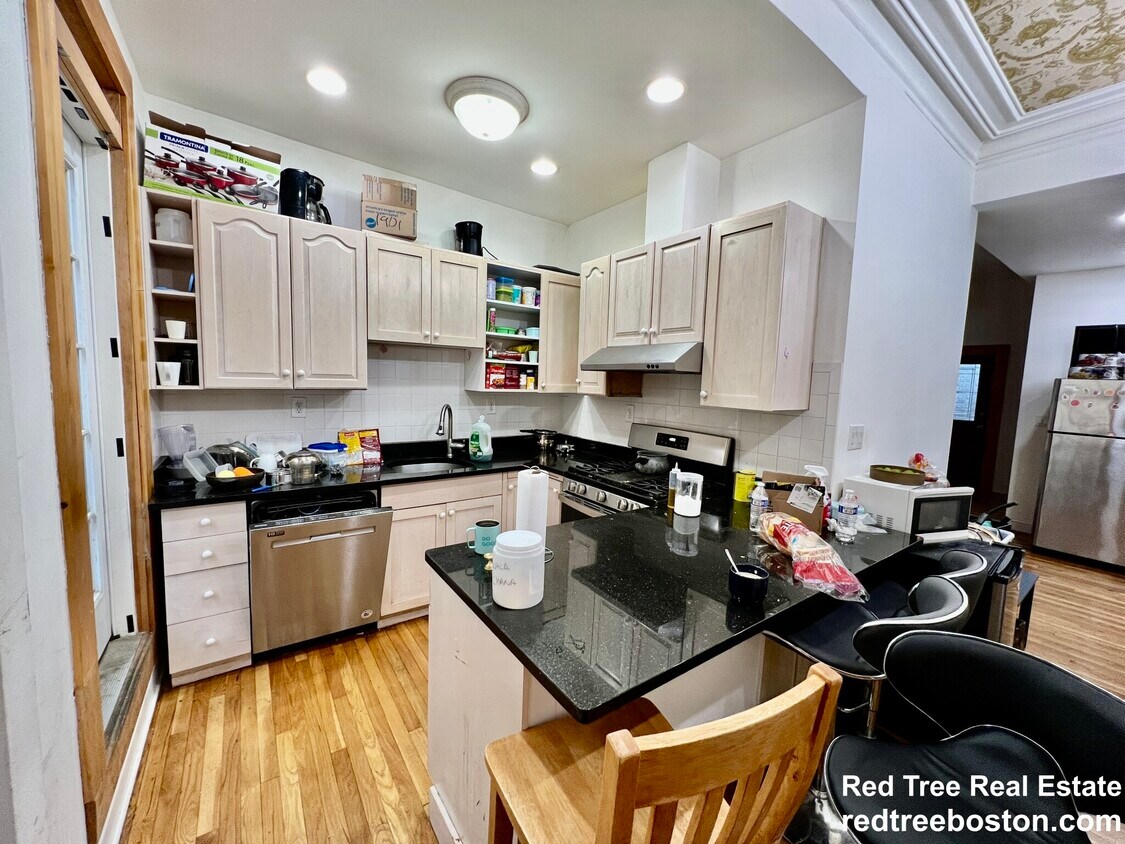 Foto principal - 23 Highland Park Ave